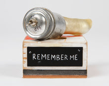 Load image into Gallery viewer, Remember Me Vibrator